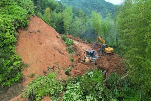 福建暴雨最新动态，影响与应对措施